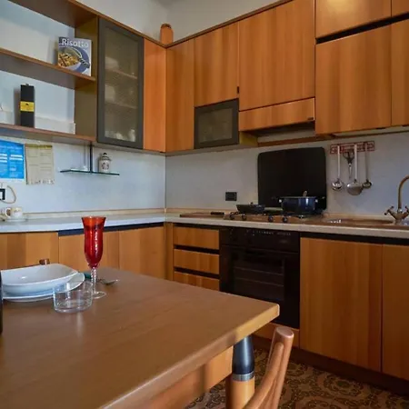 Casa Faby - Family House Baggio Apartment
